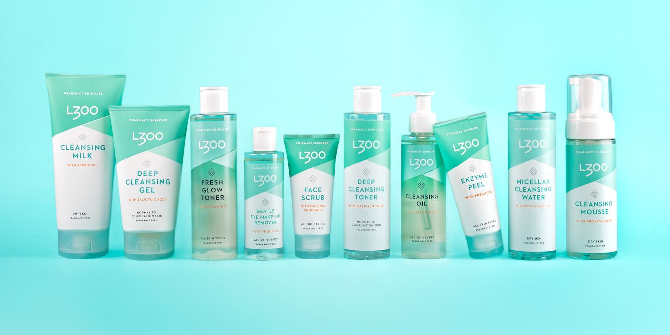 Gruppbild av alla produkter i serien L300 Cleansing.