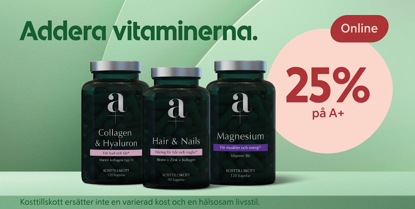 Tre kosttillskottsflaskor med vitaminer för hud, hår och muskler stående på en hylla mot grön bakgrund med texten Addera vitaminerna och erbjudande om 25% rabatt online.